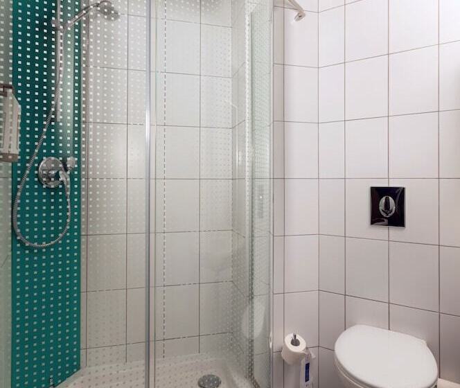 Номер Стандарт Двуспальная Кровать, Ibis Nizhny Novgorod