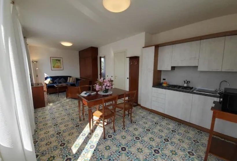 آپارتمان عادی 1 خوابه, Residence L'ulivo