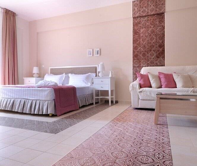 Полулюкс, Krotiri Resort
