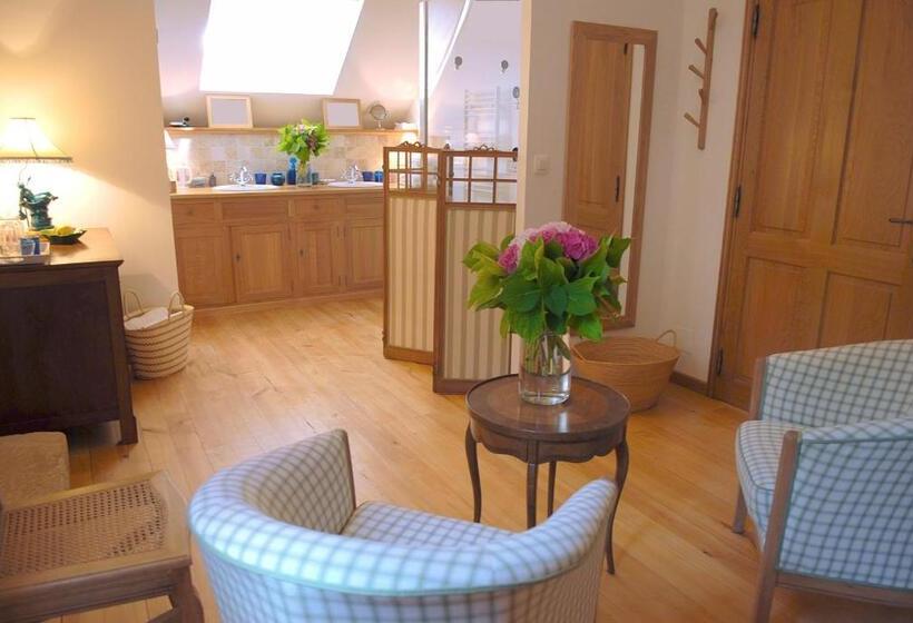 Номер Deluxe, Le Manoir Du Rocher