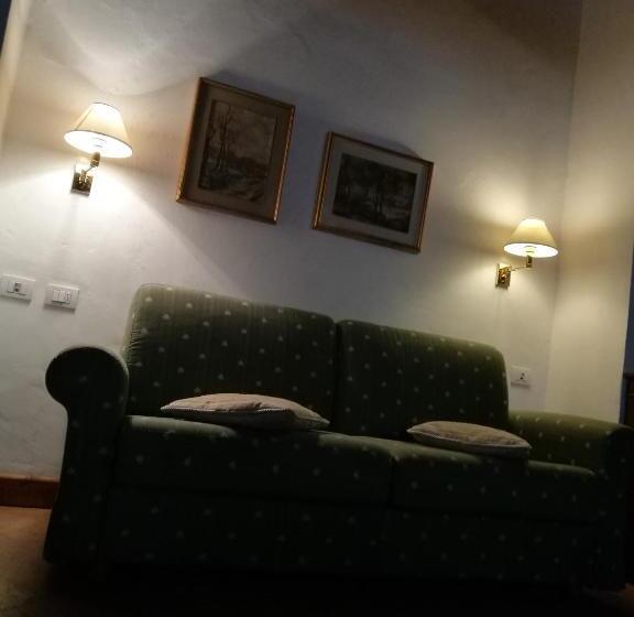 Полулюкс, Bed And Breakfast Zanaglio