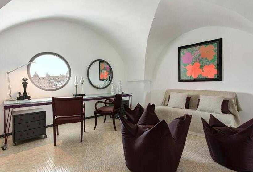 سوییت با استخر, Bartago Luxury House