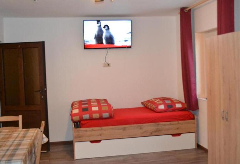 Люкс 3 Спальни, Apartment Holiday Lungötz