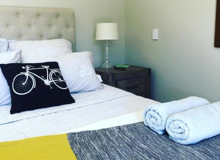 اتاق استاندارد با بالکن, Cedar Park Bed & Breakfast