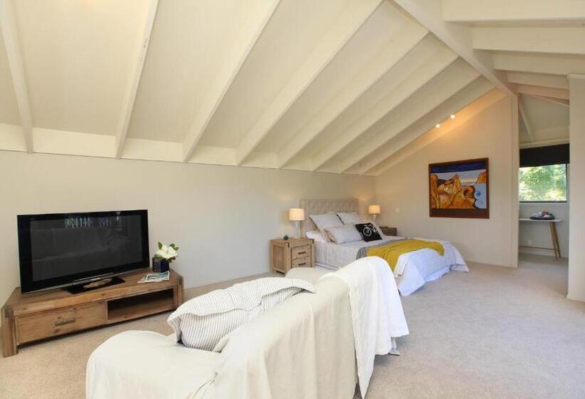 اتاق استاندارد با بالکن, Cedar Park Bed & Breakfast