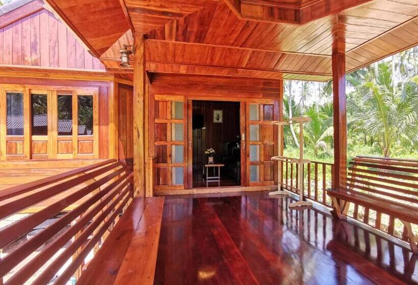 חדר משפחתי נוף לגינה, Walk In Homestay