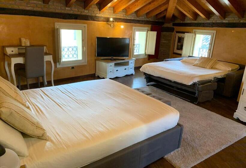 Номер Стандарт, Quinta Quadra