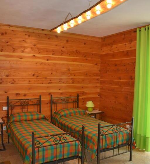 اتاق استاندارد سه نفره, B&b L Albero E Le Stelle