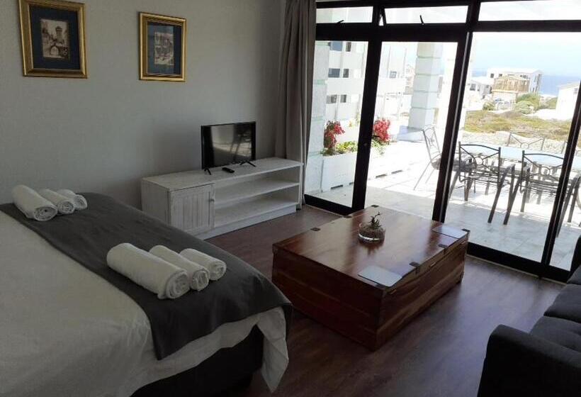 Номер Стандарт Вид на Море с Балконом, Adam S Guest House
