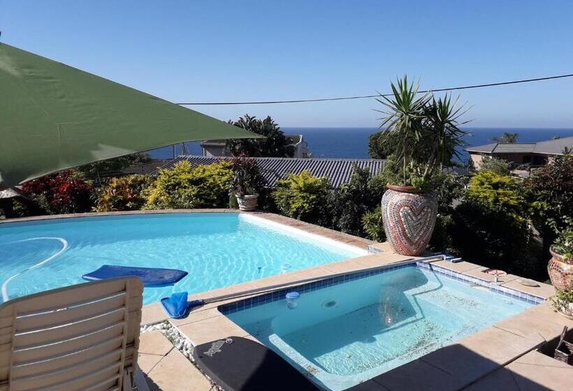 Deluxe Suite Sea View, Song Of The Whales