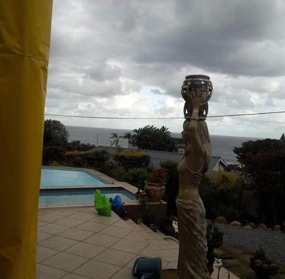 Deluxe Suite Sea View, Song Of The Whales