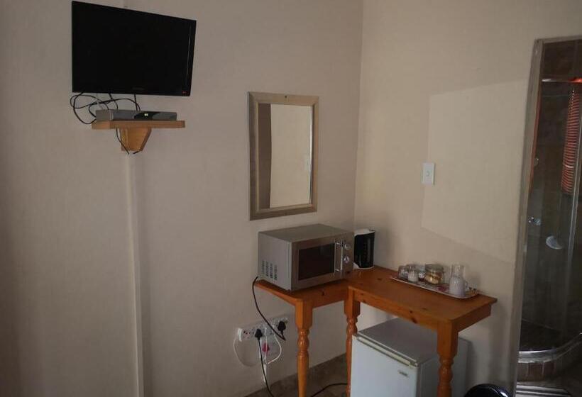 اتاق استاندارد یک نفره, Marietjies Guesthouse