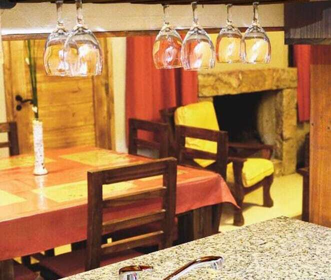 스탠다드 방갈로, Fuente Mayor Hotel & Casino