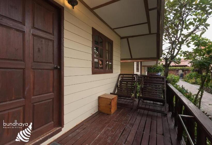 Бунгало Deluxe, Bundhaya Resort