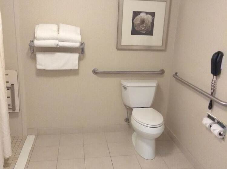 标准间, Hilton Garden Inn Charlotte/concord