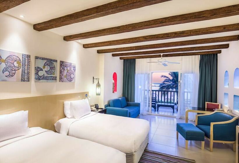 اتاق لوکس با چشم‌انداز دریا, Hilton Marsa Alam Nubian Resort