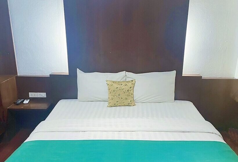디럭스 룸, Nicha Hua Hin
