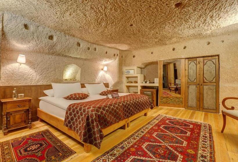 Номер Deluxe, Taskonaklar