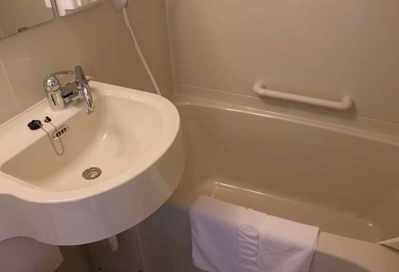 اتاق اکونومی, Toyoko Inn Osaka Umeda Higashi