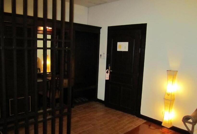 주니어 스위트, Wannara Hotel Hua Hin