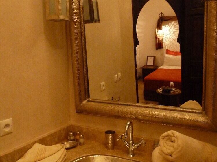 سوییت لوکس, Riad Viva