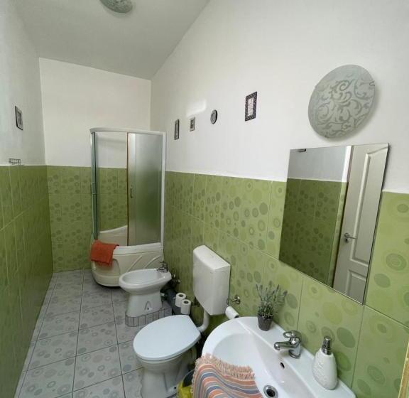 اتاق استاندارد, Casa Trandafirilor