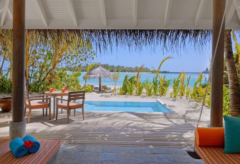 ویلای یک اتاق خوابه با استخر شنا, Anantara Dhigu Maldives Resort   Complimentary Round Trip Transportation For Minimum Stay Of 3 Night