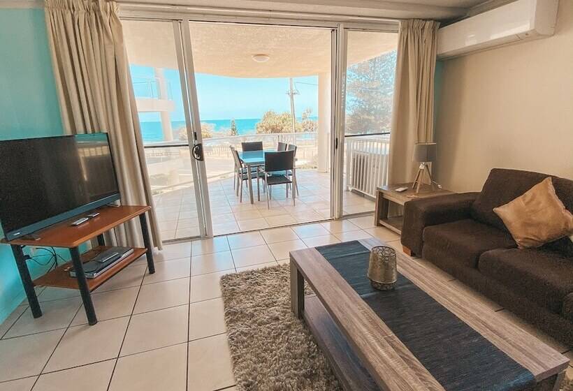 Апартаменты 3 Спальни Боковой Вид на Море, Bargara Blue Resort