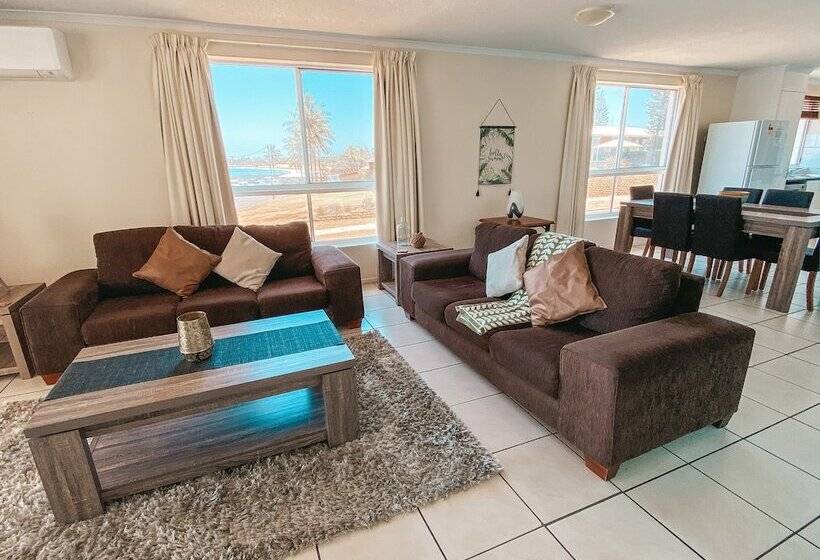 Апартаменты Ejecutiva 3 Спальни, Bargara Blue Resort