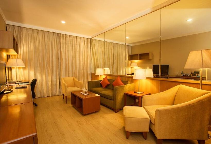 行政套房, Ellaa Hotel Gachibowli