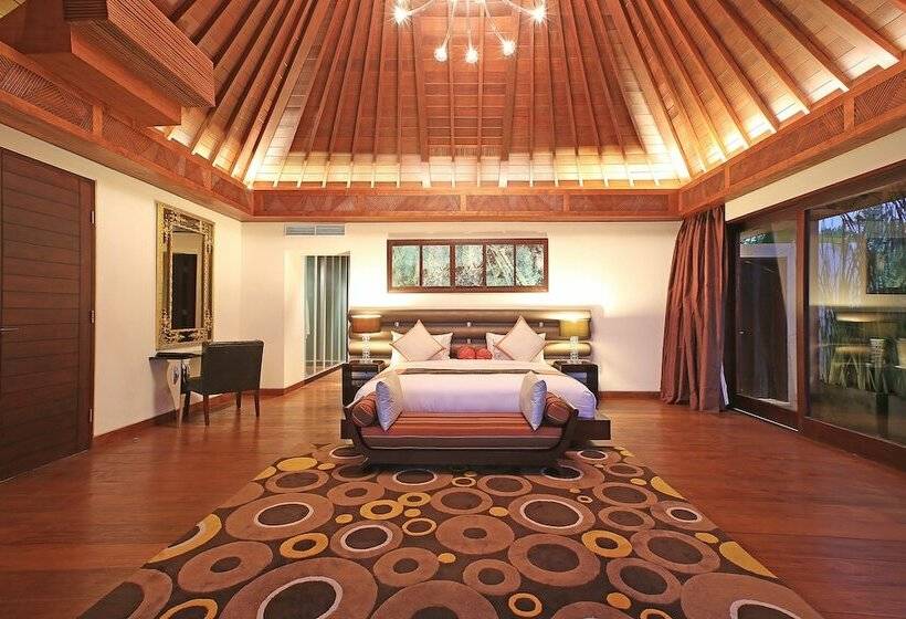 ویلای 5 خوابه, The Edge Bali