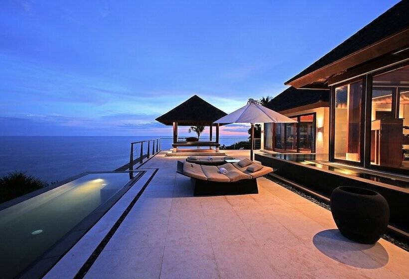ویلای 5 خوابه, The Edge Bali