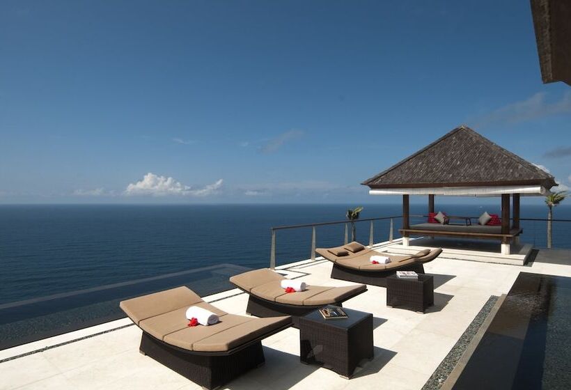 ویلای 5 خوابه, The Edge Bali