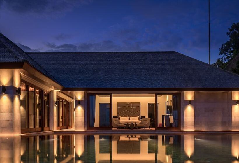 ویلای دلوکس 1 خوابه با چشم‌انداز دریا, The Edge Bali