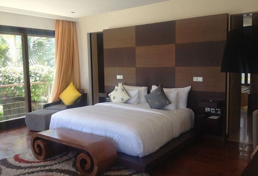 ویلای 2 خوابه با چشم‌انداز دریا, The Edge Bali