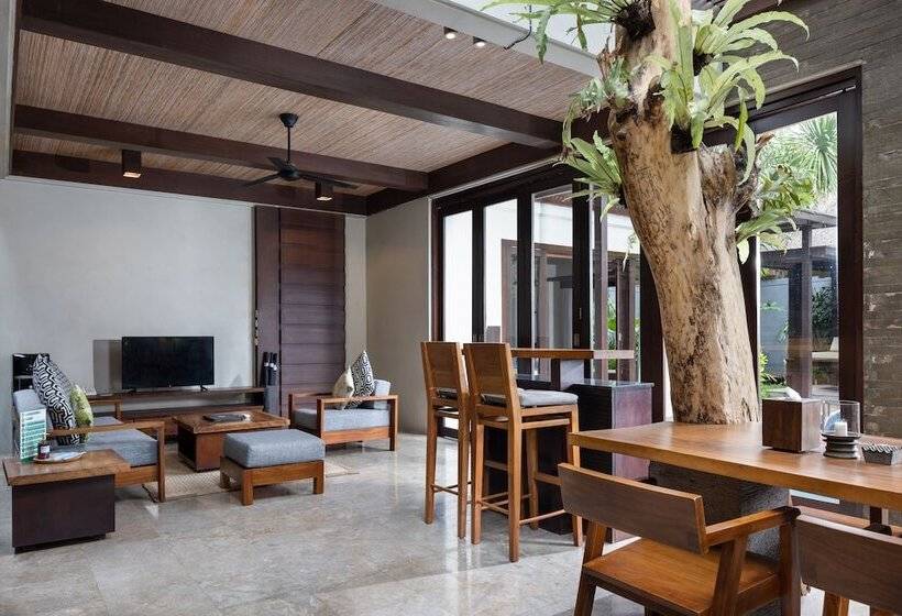 Вилла 3 Спальни с Бассейном, Le Jardin Villas Seminyak
