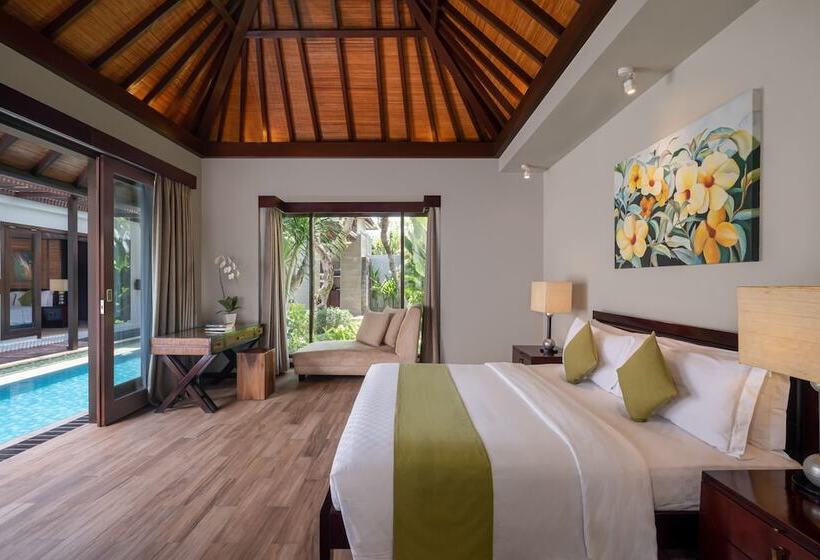 Вилла 3 Спальни с Бассейном, Le Jardin Villas Seminyak