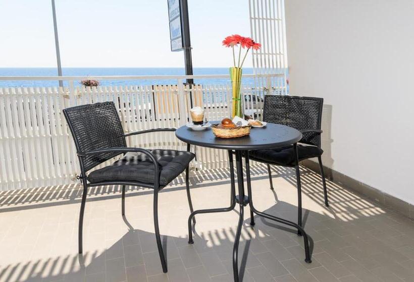 اتاق استاندارد با چشم‌انداز دریا, Marina D Agrò Residence