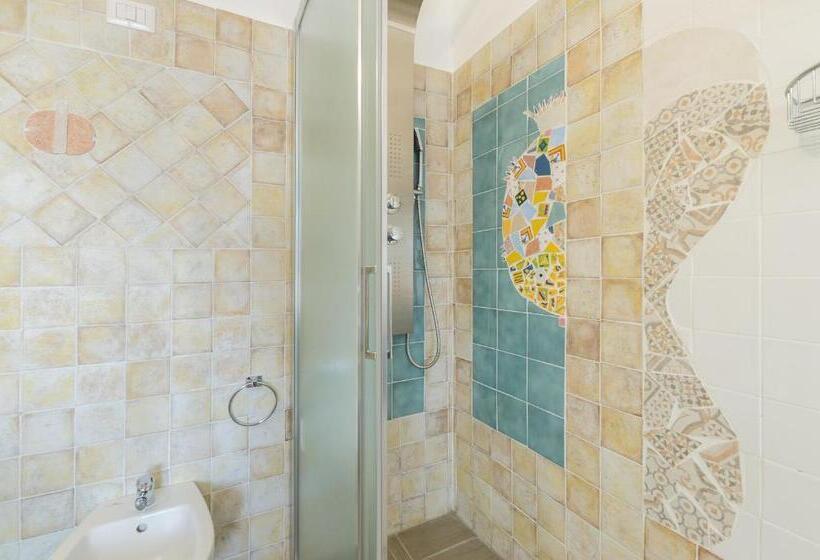 اتاق استاندارد چهار تخته با چشم‌انداز دریا, Marina D Agrò Residence