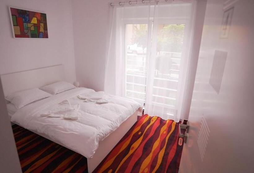 חדר דלוקס, Vivo House