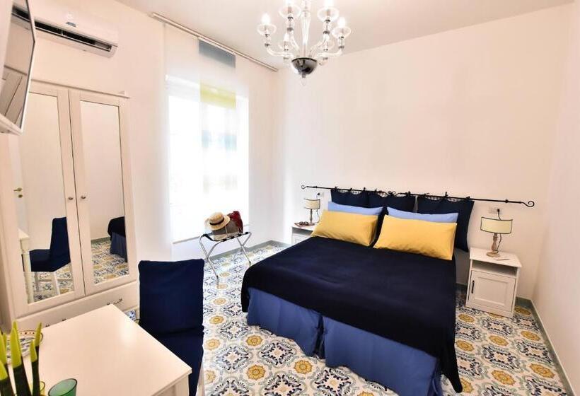 Quarto Estandar, Il Gelsomino Amalfi