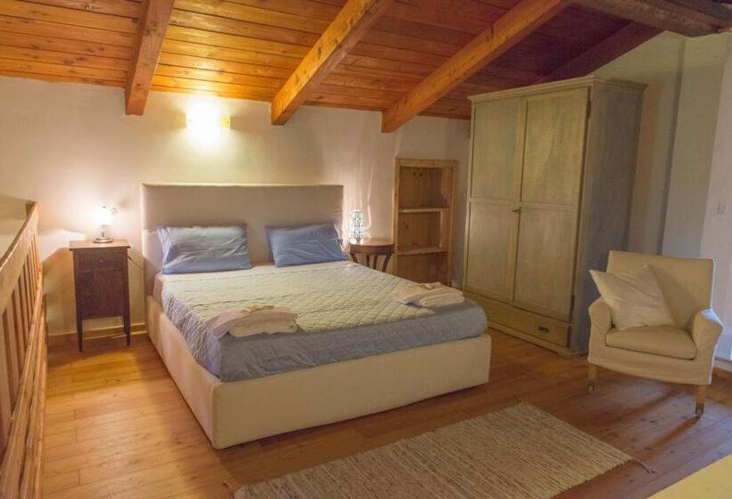 Полулюкс, I Casali Di Colle Monte
