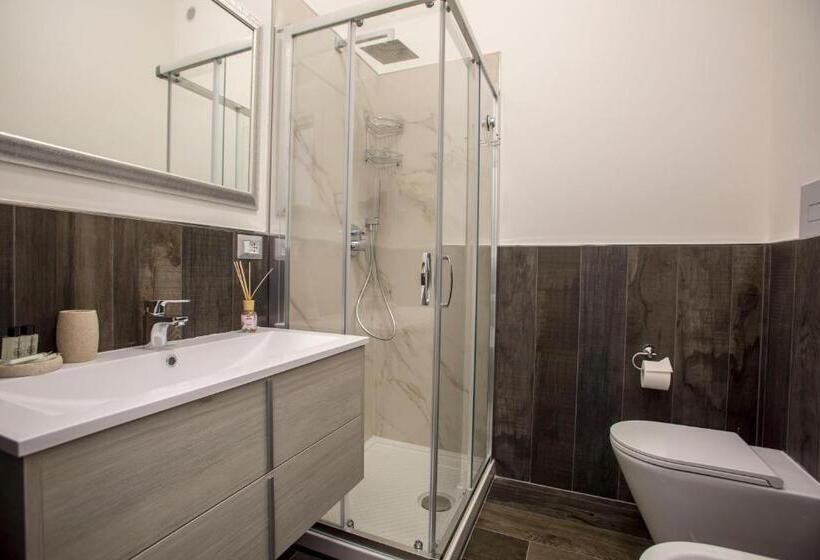 اتاق استاندارد چهار تخته, B&b Civico 41 Salerno