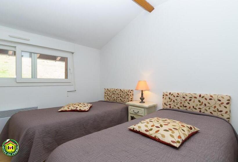 Standard room with outdoor bath, La Pastorale