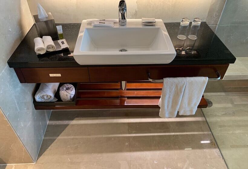 اتاق اجرایی, Courtyard By Marriott Ahmedabad