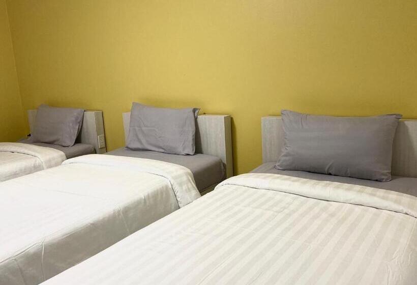 اتاق استاندارد سه نفره, H12, The Stylish Apartment