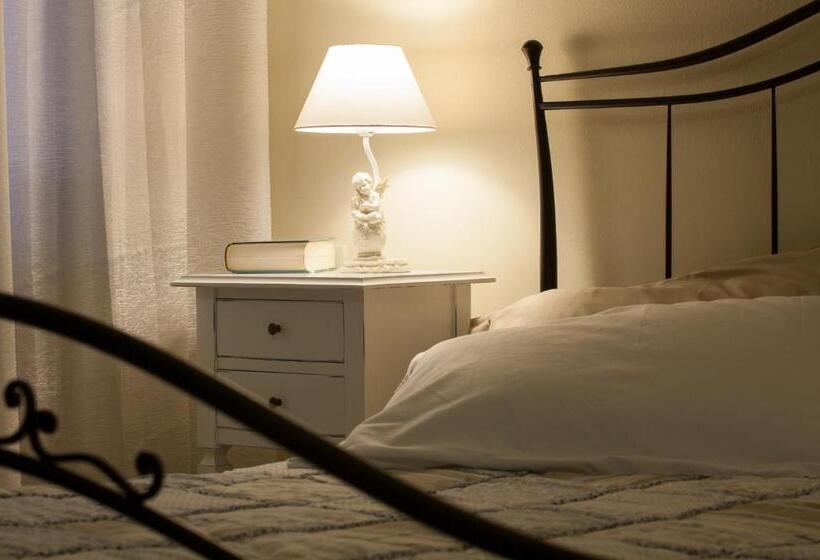 Номер Стандарт Трехместный, Al Borgo Rooms