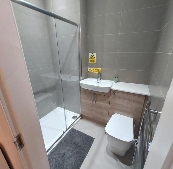 Quarto Familiar, Maze Serviced Apartment