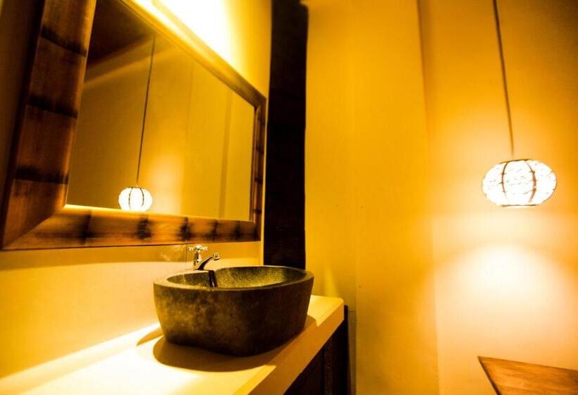 اتاق استاندارد, Arsuma Guest House