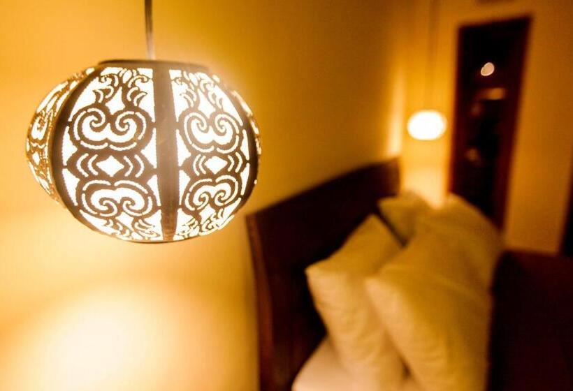 اتاق استاندارد, Arsuma Guest House